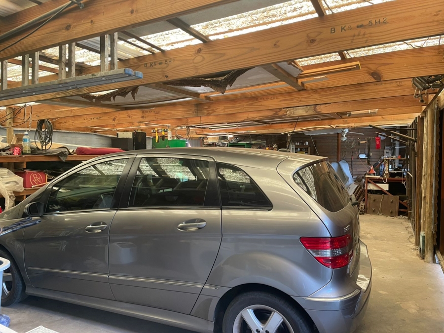 6 Bedroom Property for Sale in West Bank Eastern Cape